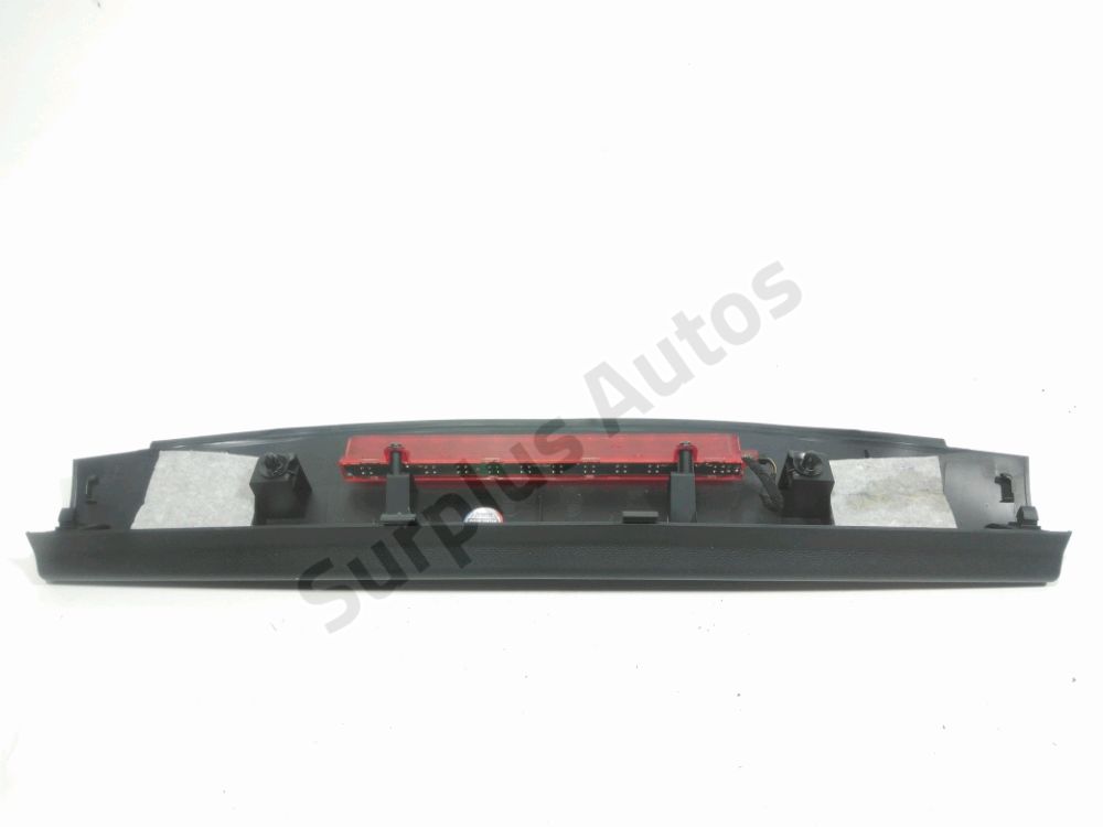 Feu stop supplémentaire