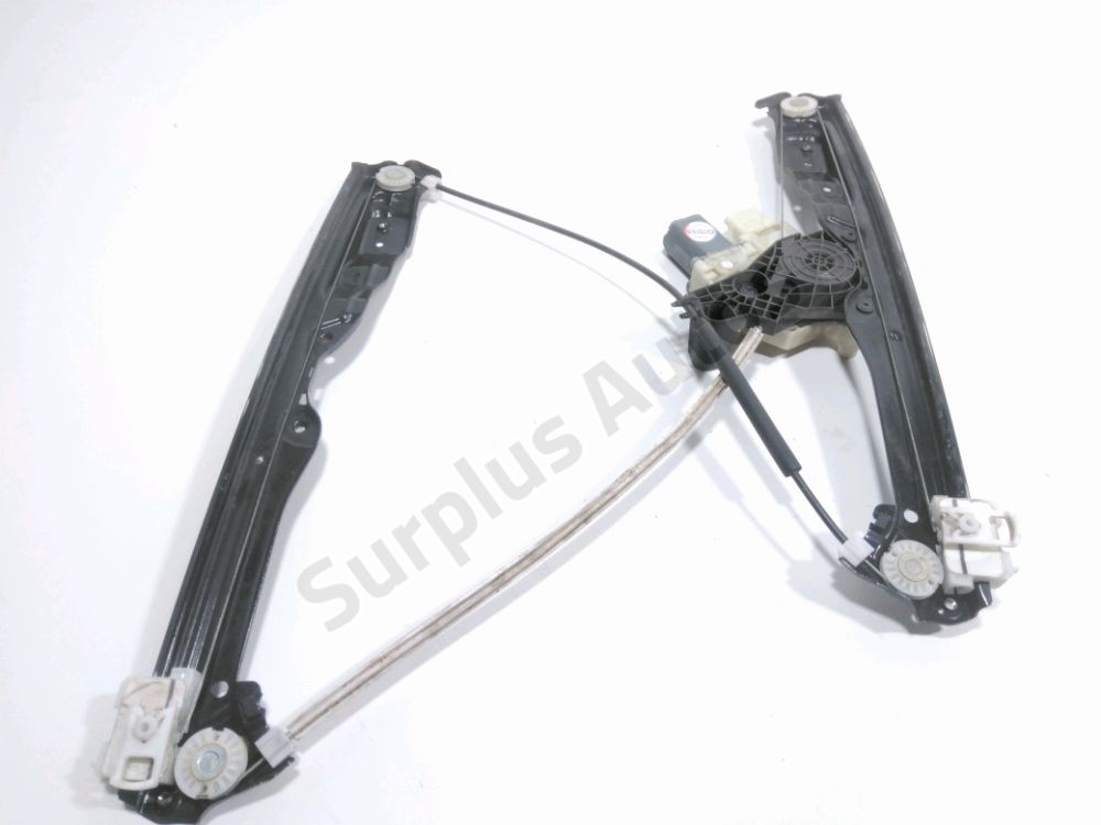 Lève-vitre électrique avant gauche