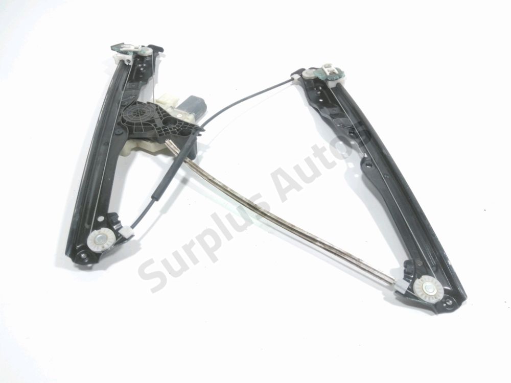 Lève-vitre électrique avant droit