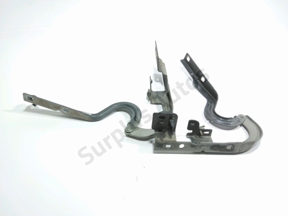 Jeu de charnieres de capot