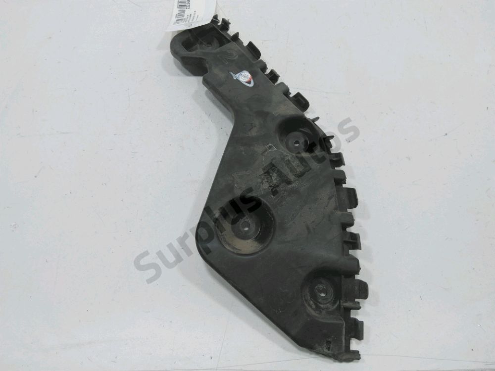 Support droit de pare-choc arriere