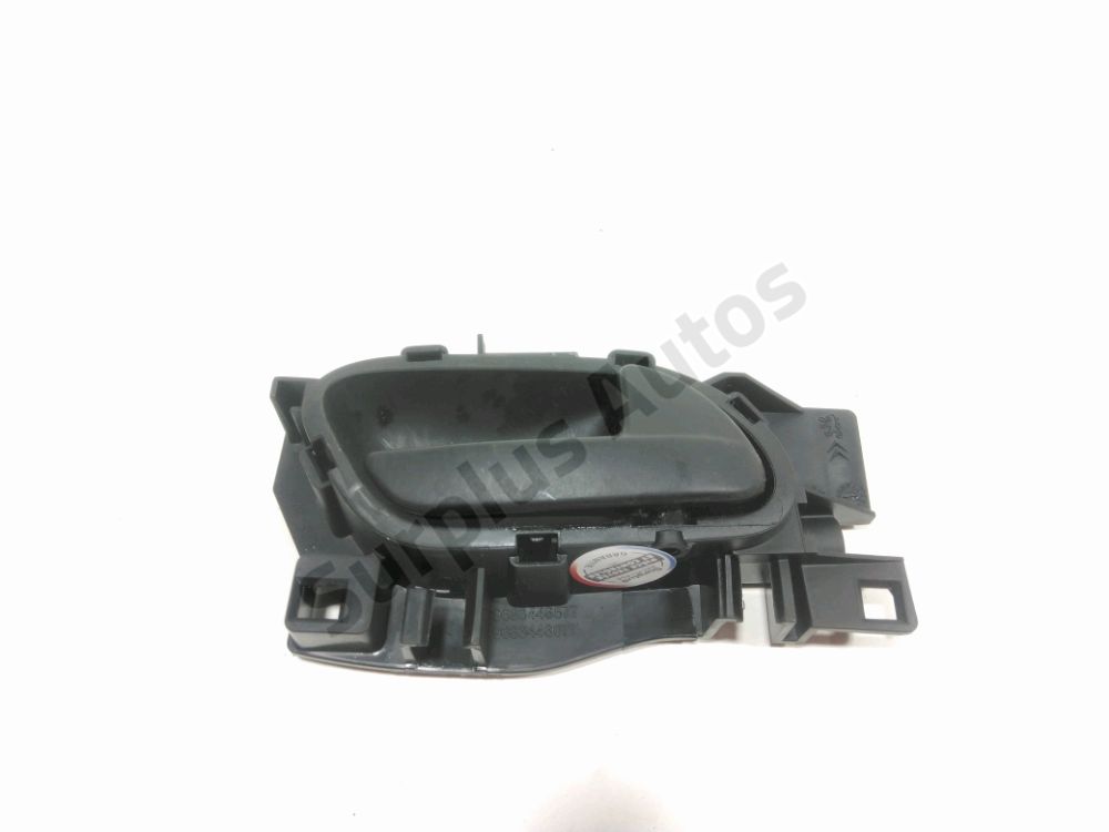 Poignee interieure porte avant droite