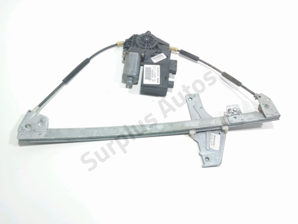 Lève-vitre électrique avant gauche