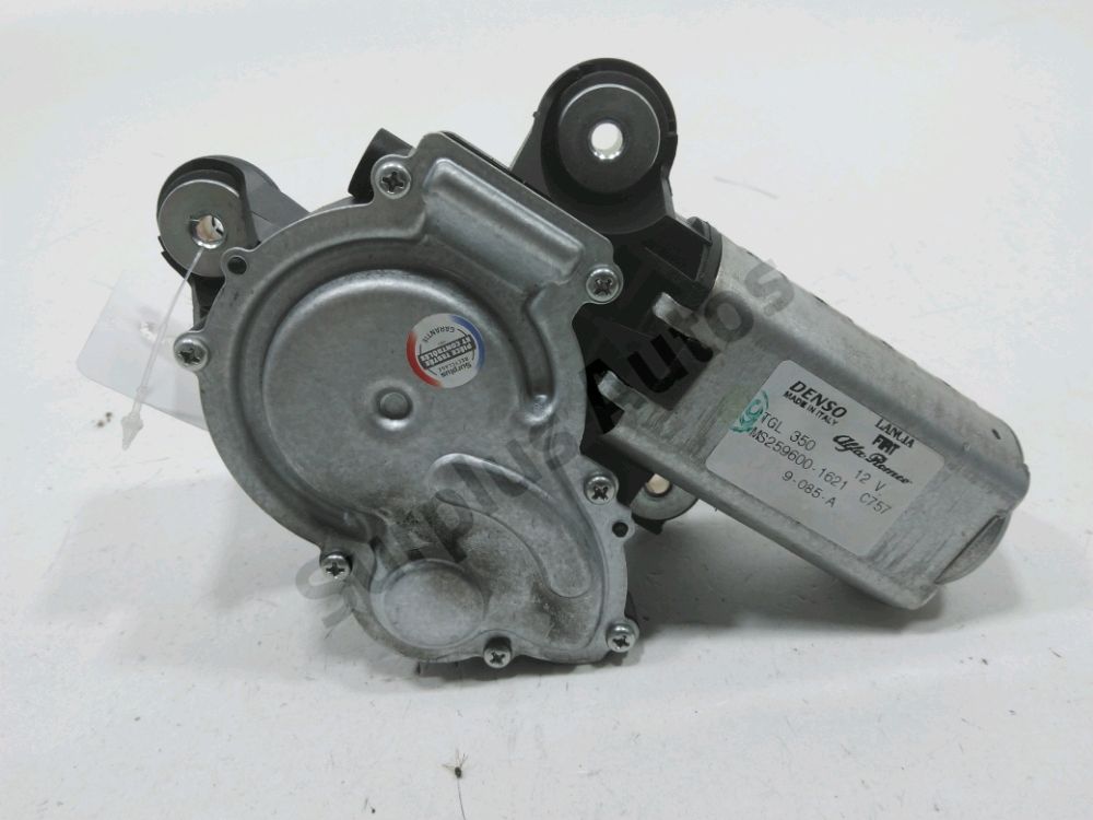 Moteur d'essuie glace arrière