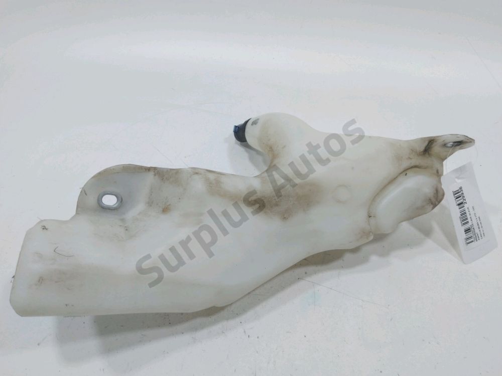 Réservoir de lave glace avant