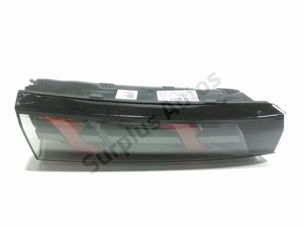 Feu arrière intérieur droit