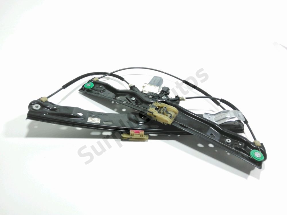 Lève-vitre électrique avant gauche