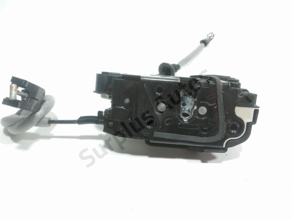 Serrure de porte arrière droite