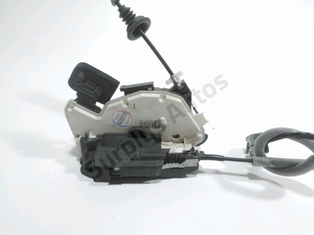 Serrure de porte arrière droite