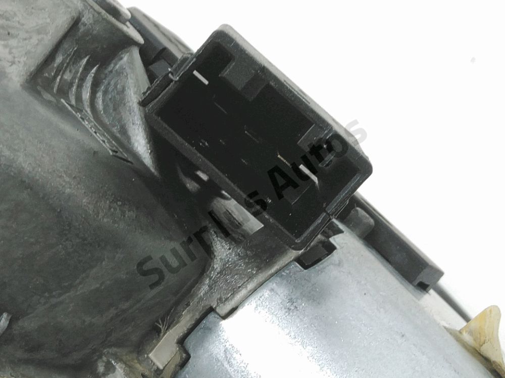 Moteur d'essuie glace arrière