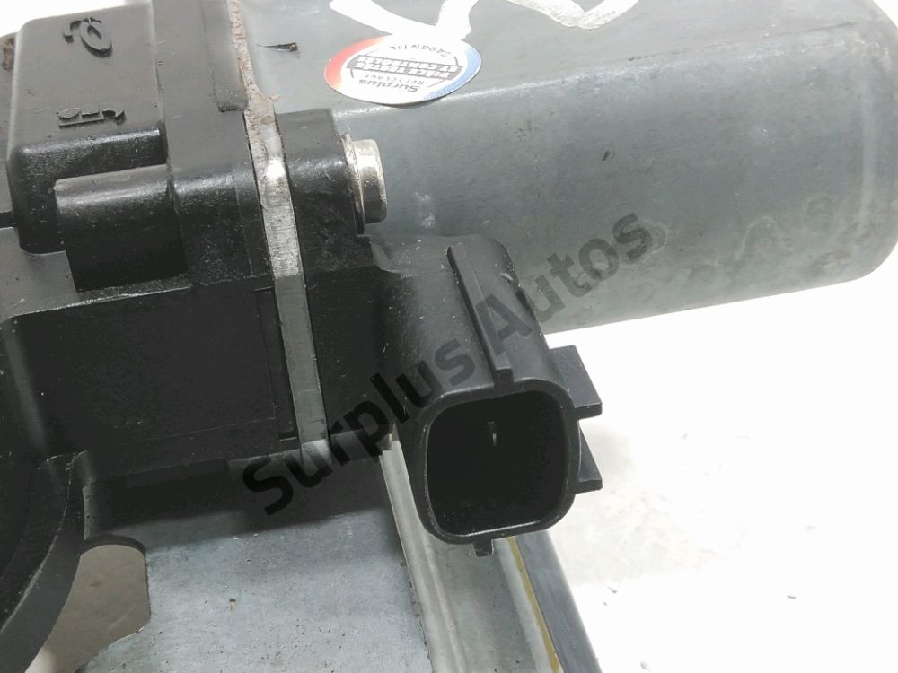 Lève-vitre électrique avant droit