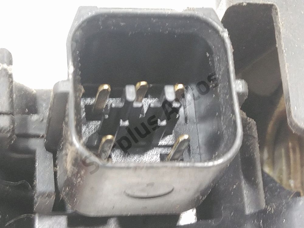 Serrure de porte avant gauche