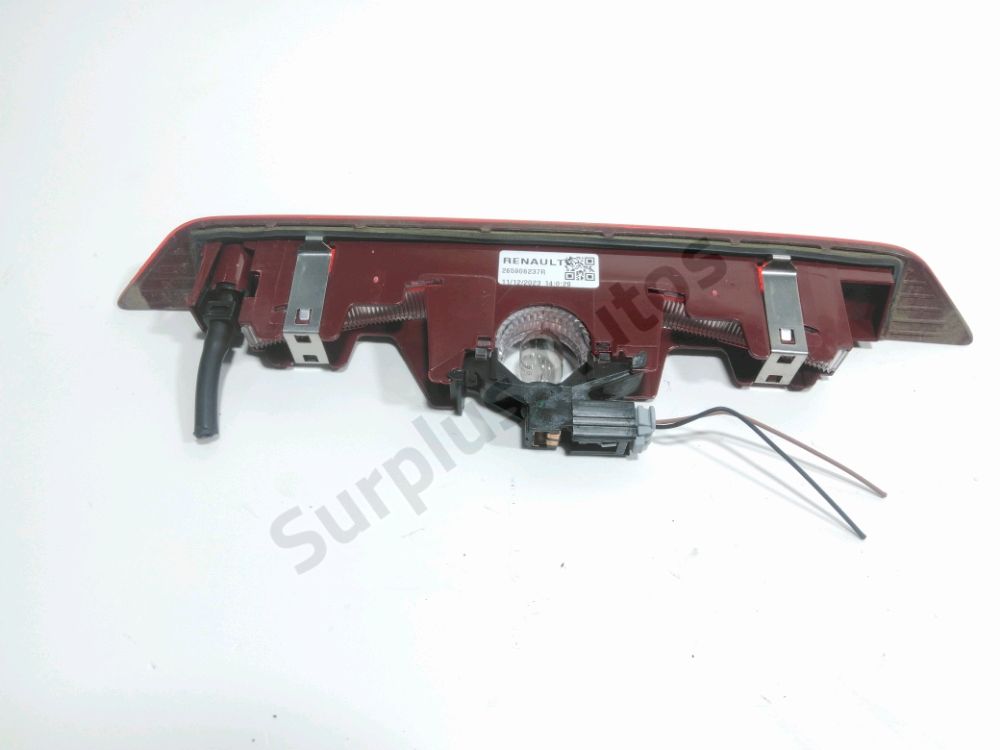 Feu stop supplémentaire