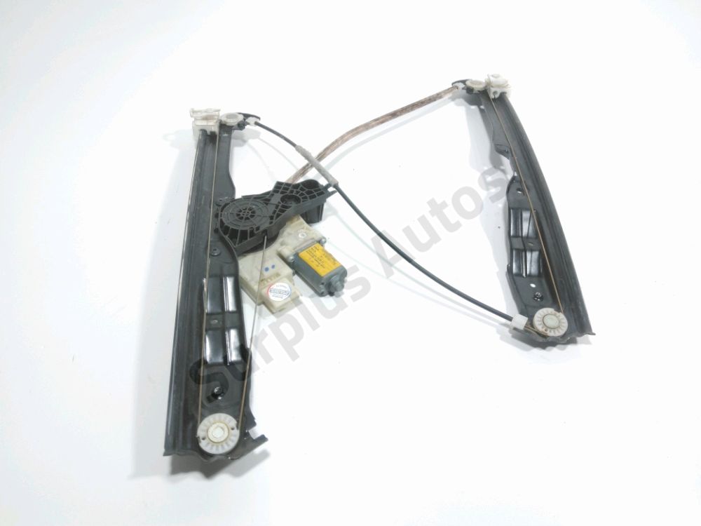 Lève-vitre électrique avant gauche