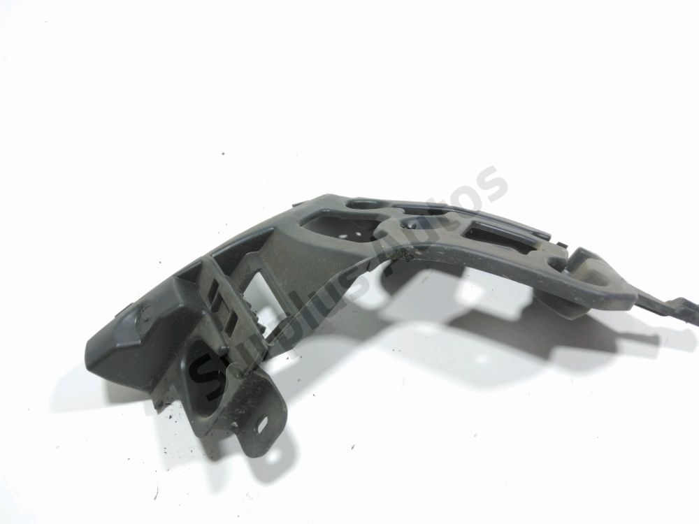 Support droit de pare-choc arrière