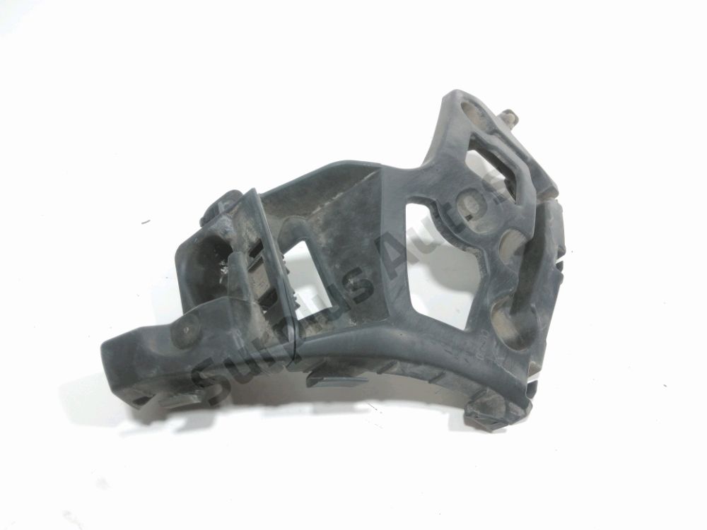 Support gauche de pare-choc arrière