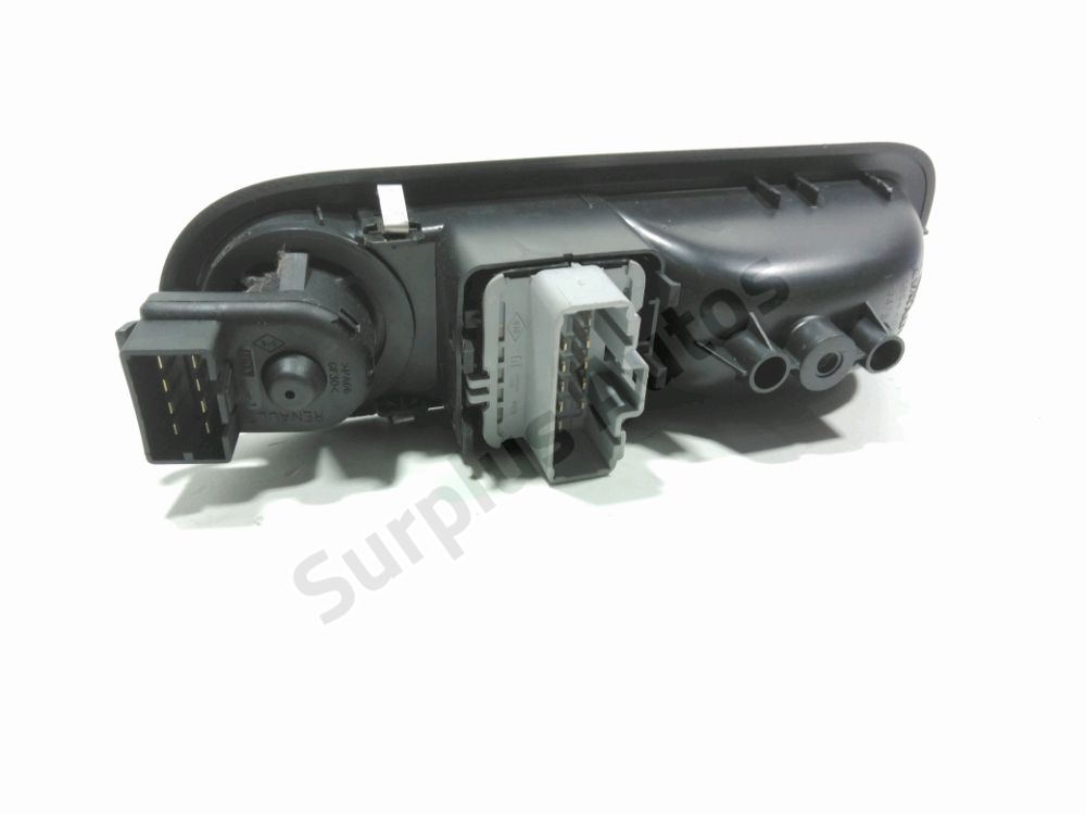 Commande lève-vitre avant gauche