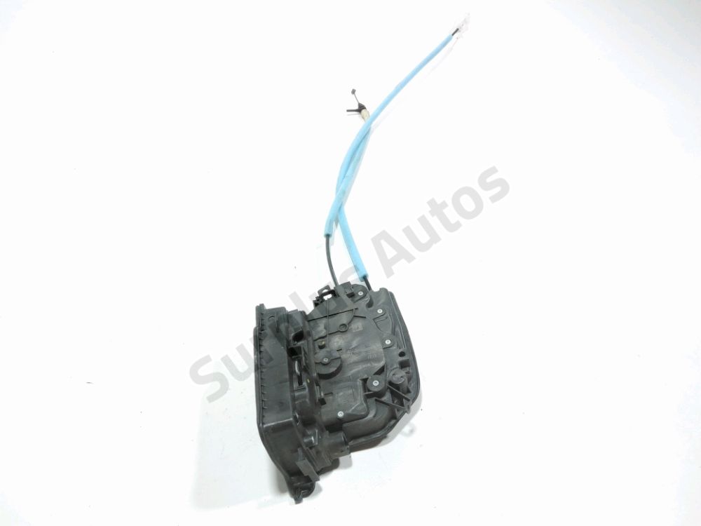 Serrure de porte avant gauche