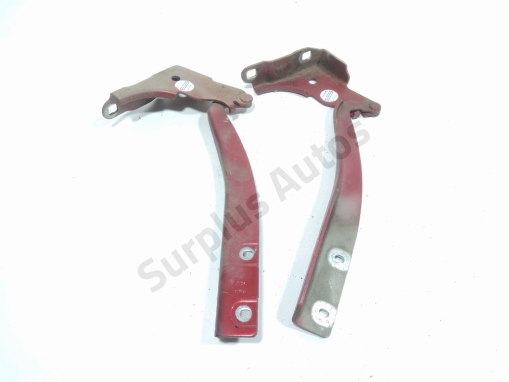 Jeu de charnières de capot