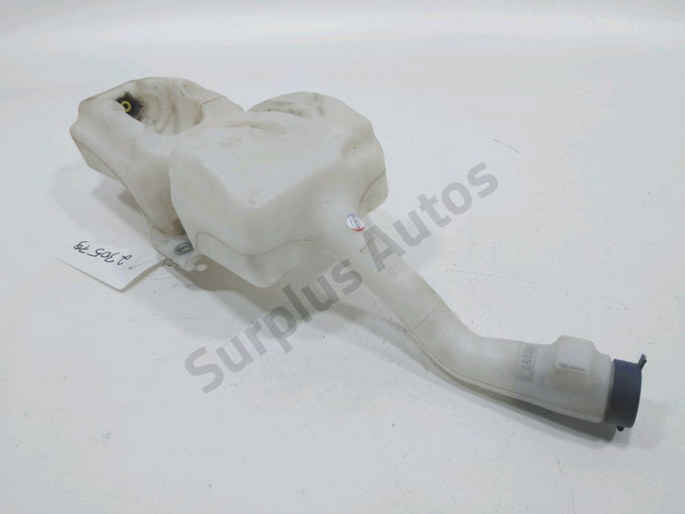 Reservoir de lave glace avant