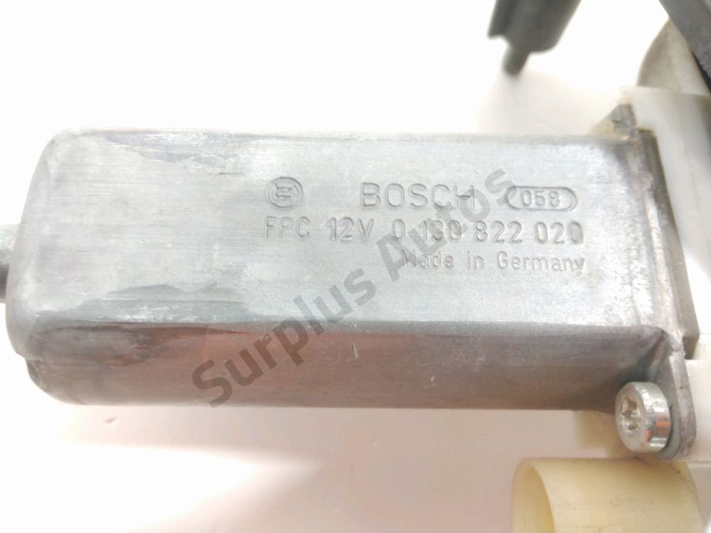 Lève-vitre électrique avant gauche