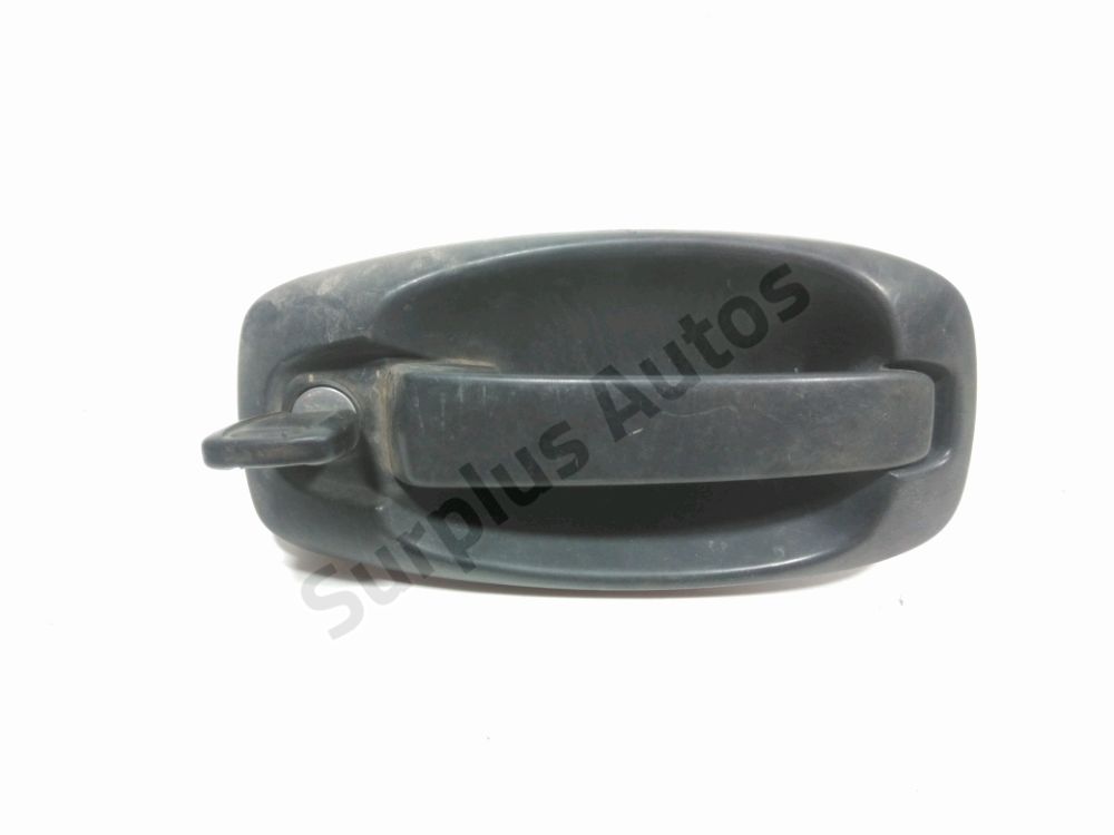 Poignée extérieure avant gauche