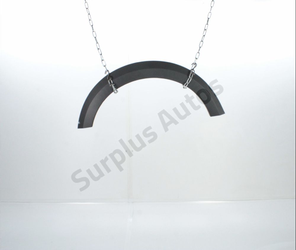 Elargisseur d'aile arrière droit