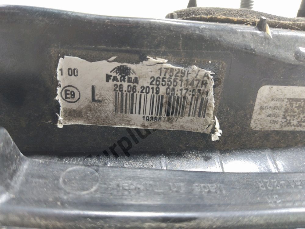 Feu arrière intérieur gauche