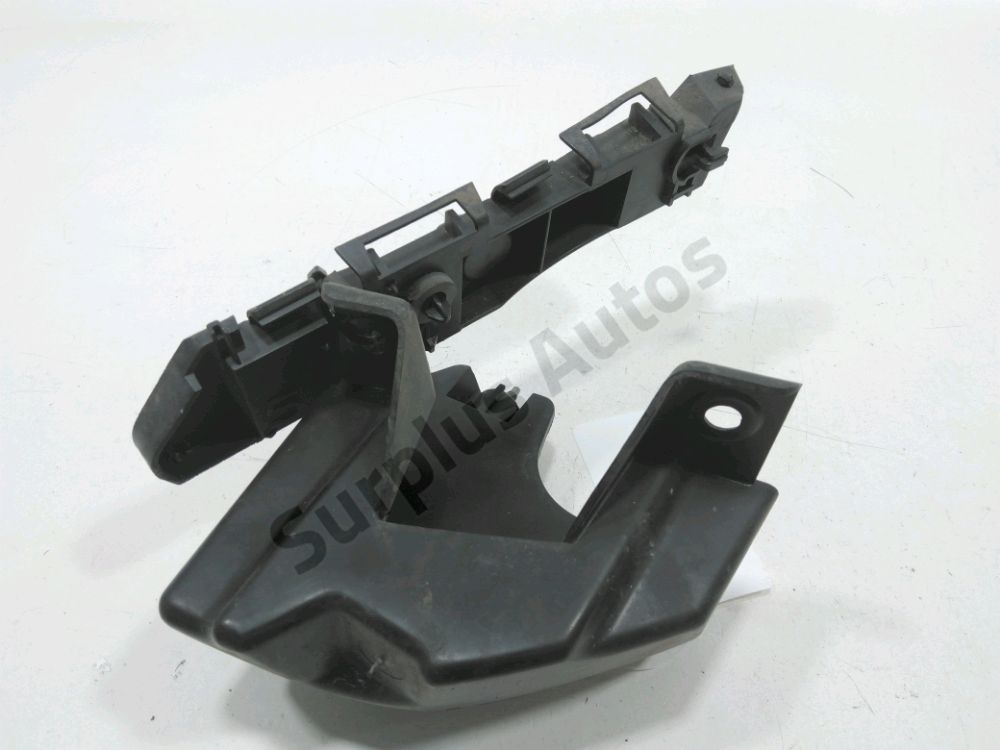 Support gauche de pare-choc arrière