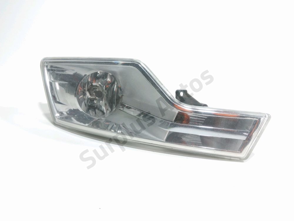 Antibrouillard avant gauche