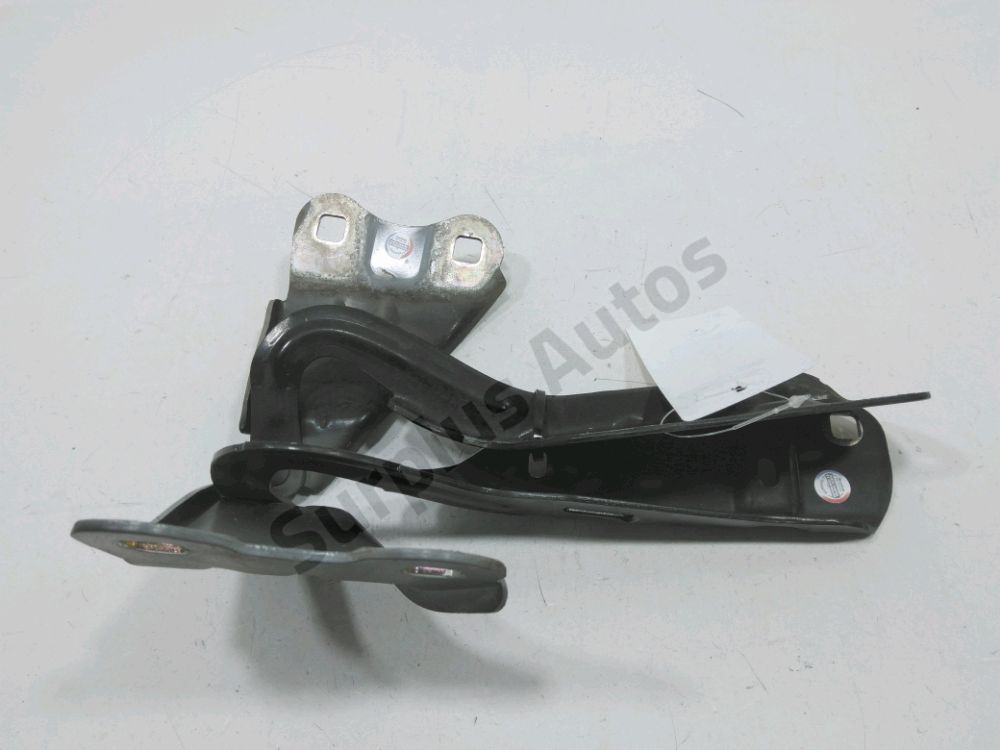 Jeu de charnières de capot