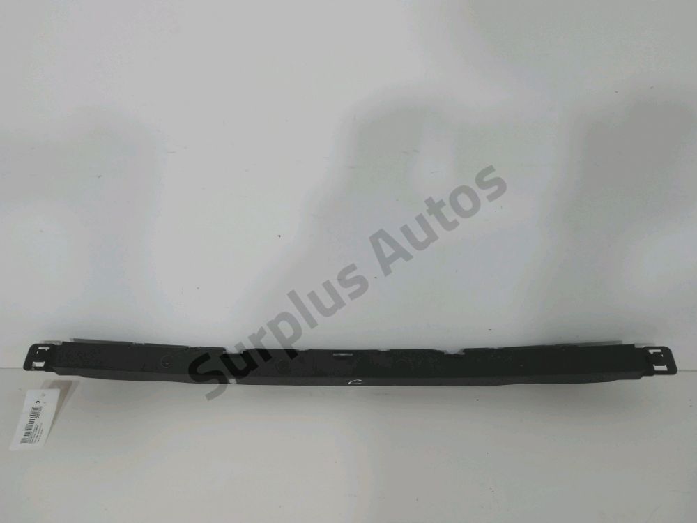 Support central de pare-choc arrière