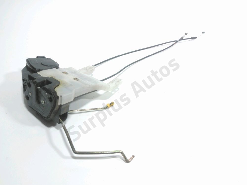 Serrure de porte avant droite