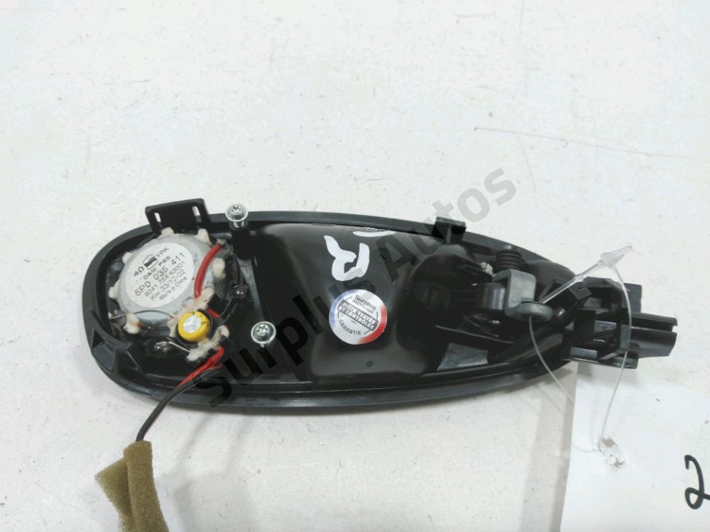 Poignée intérieure porte arrière gauche