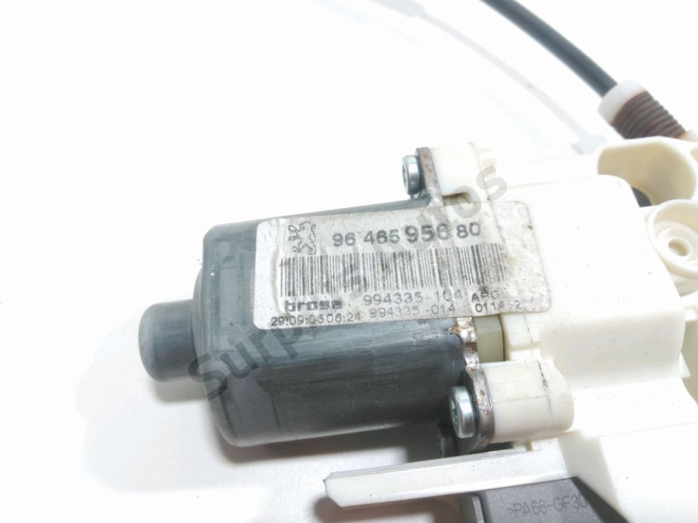 Lève-vitre électrique arrière gauche