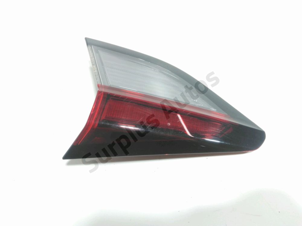 Feu arrière intérieur droit