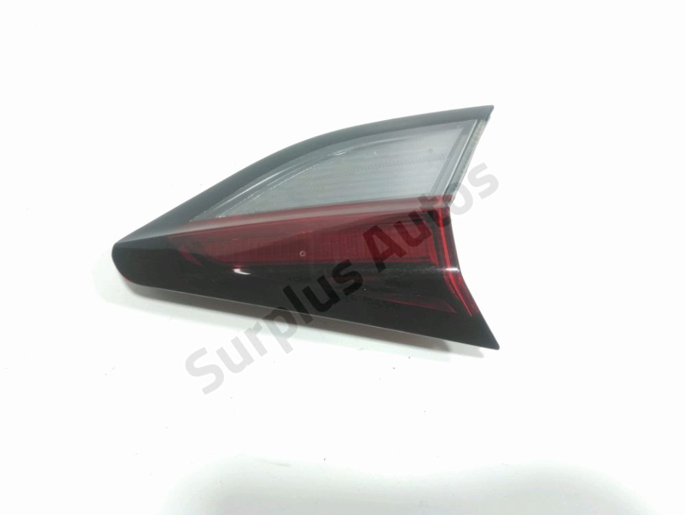 Feu arrière intérieur gauche