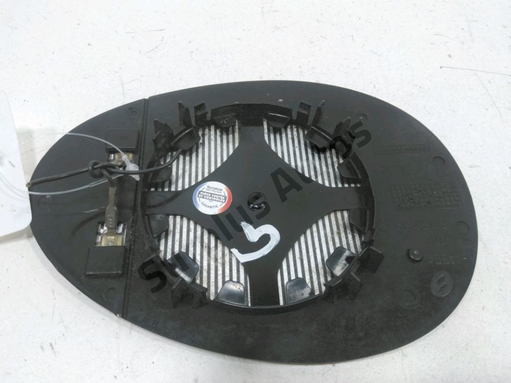 Glace de rétroviseur gauche