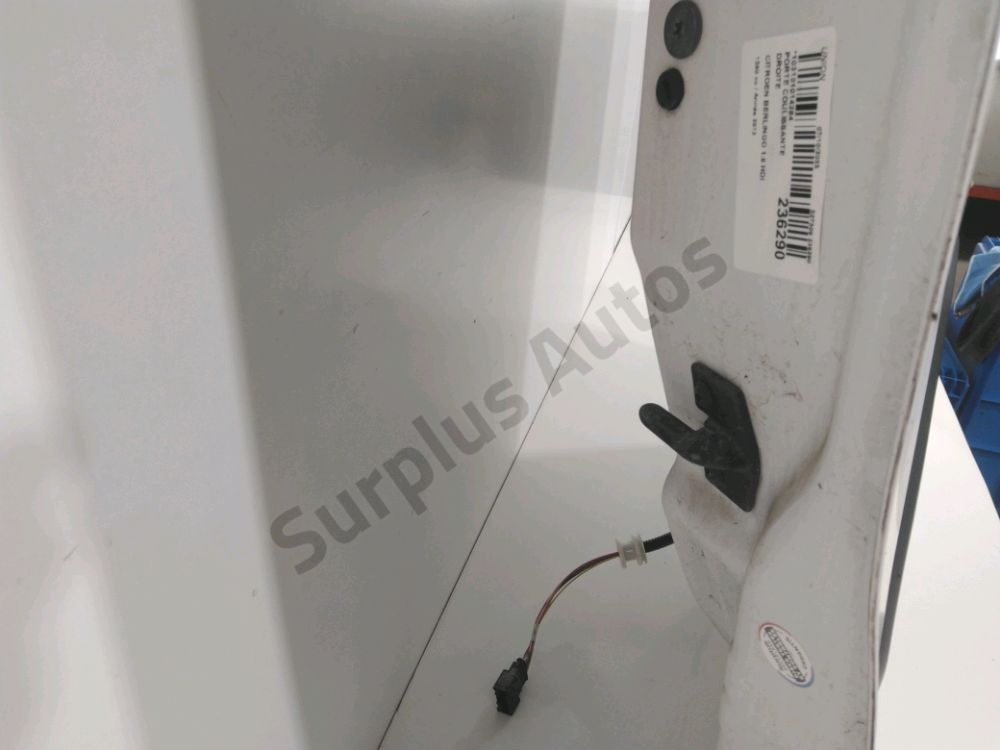 Porte coulissante droite