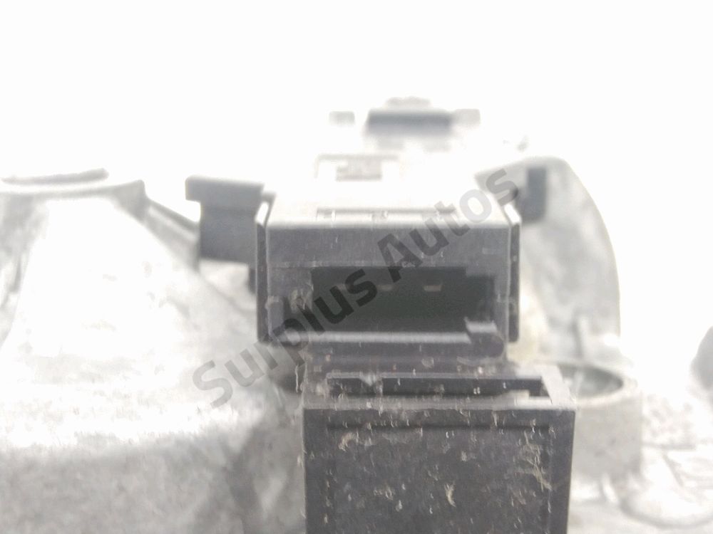 Moteur d'essuie glace arrière