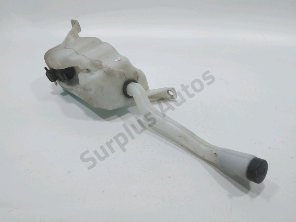 Réservoir de lave glace avant