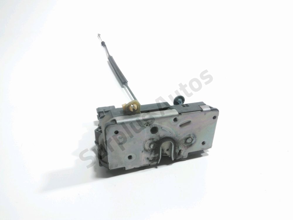 Serrure de porte avant droite