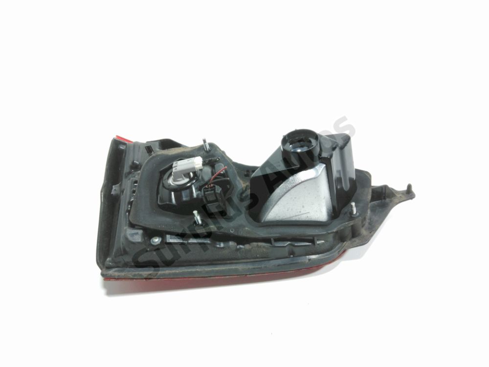 Feu arrière intérieur droit