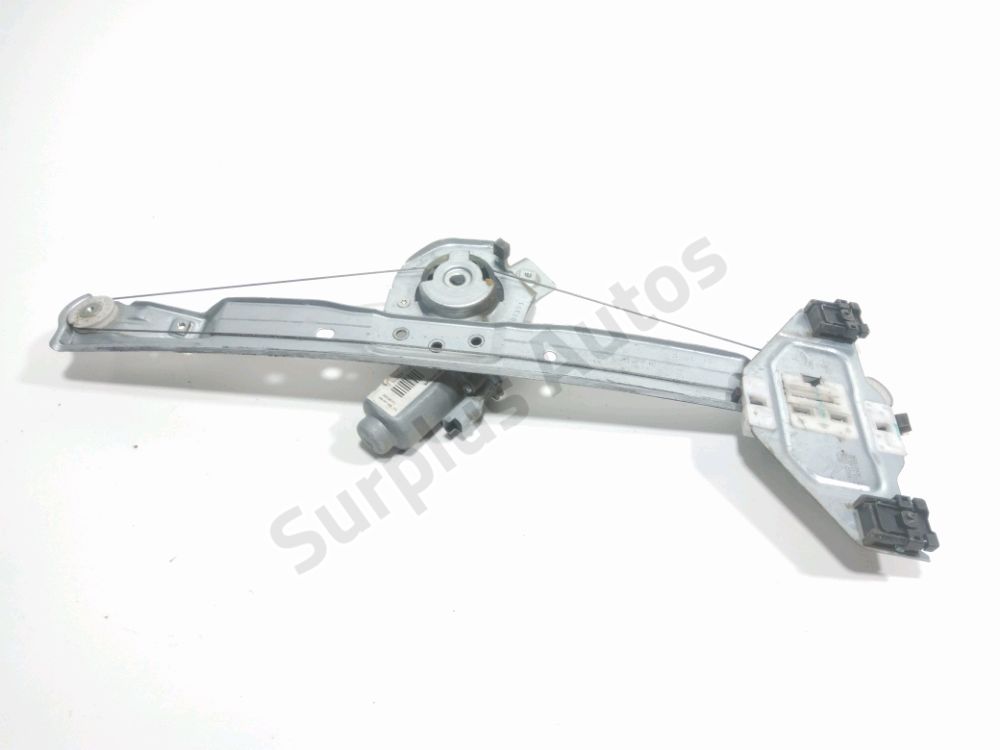 Lève-vitre électrique avant gauche