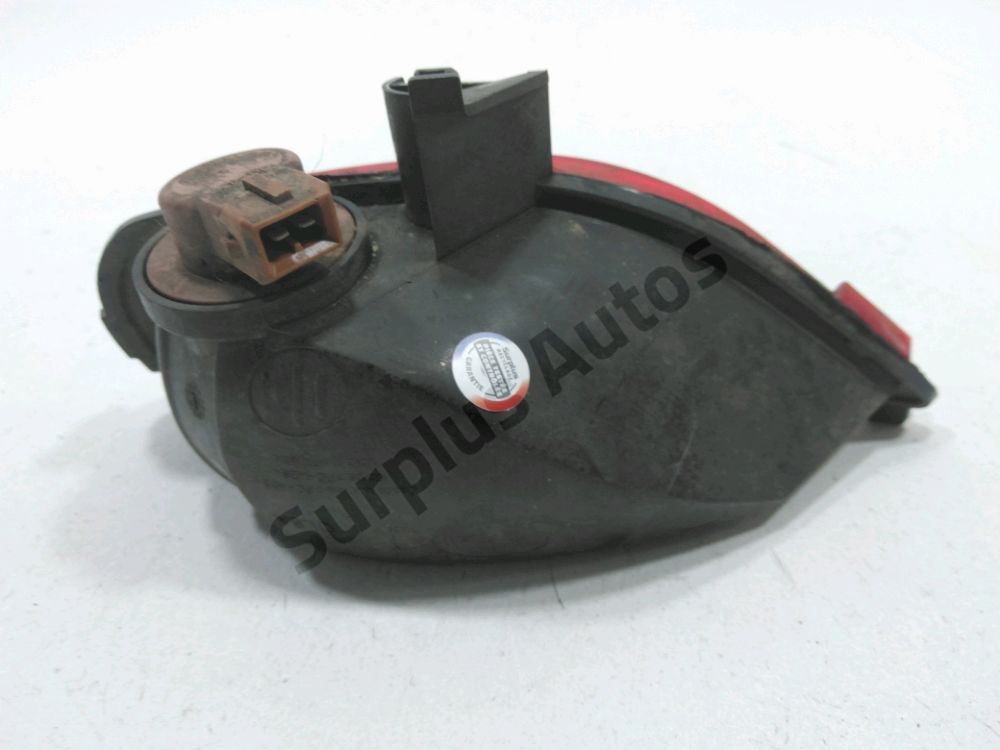 Feu de brouillard arrière gauche