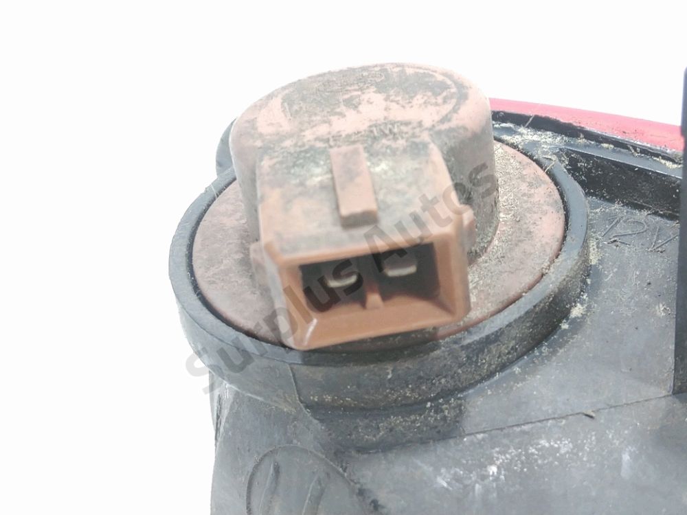 Feu de brouillard arrière gauche