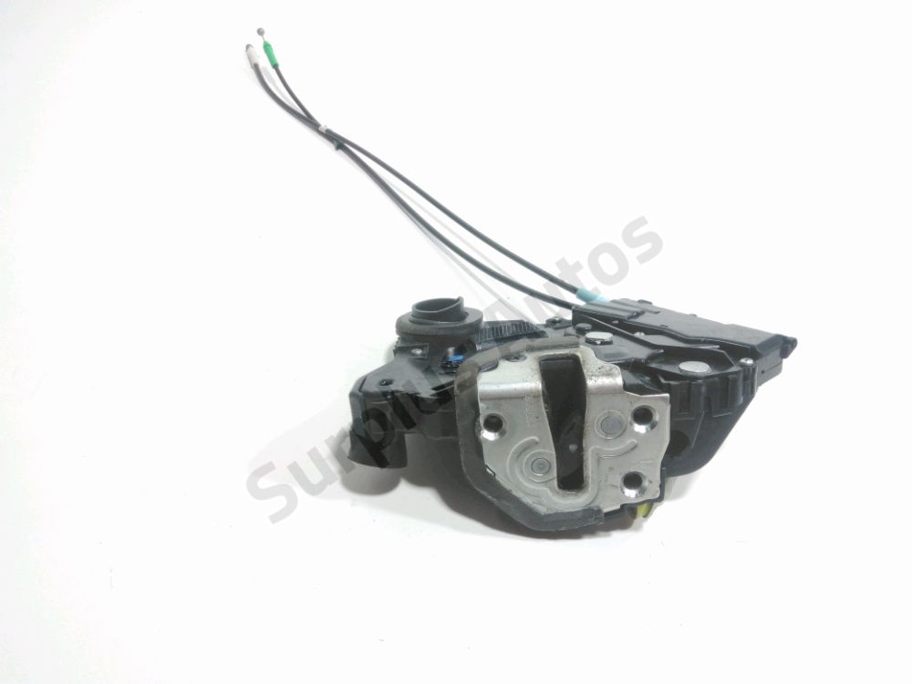 Serrure de porte avant gauche