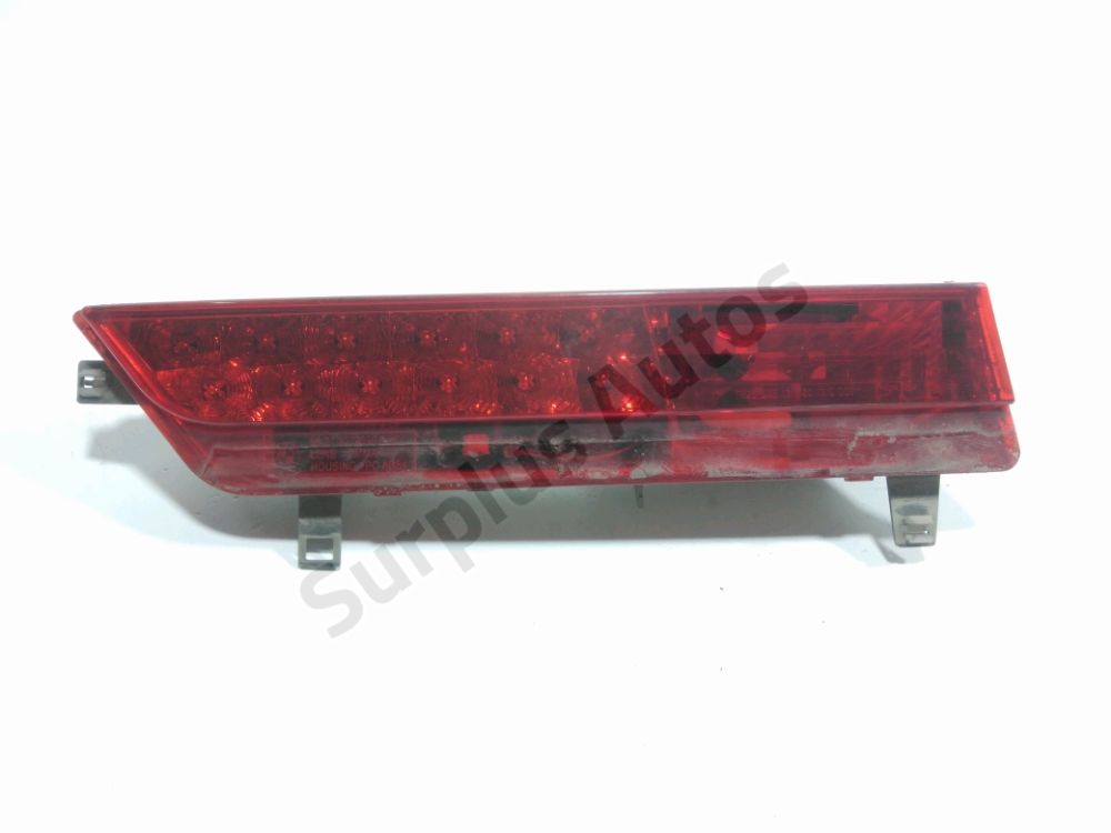 Feu arrière intérieur gauche