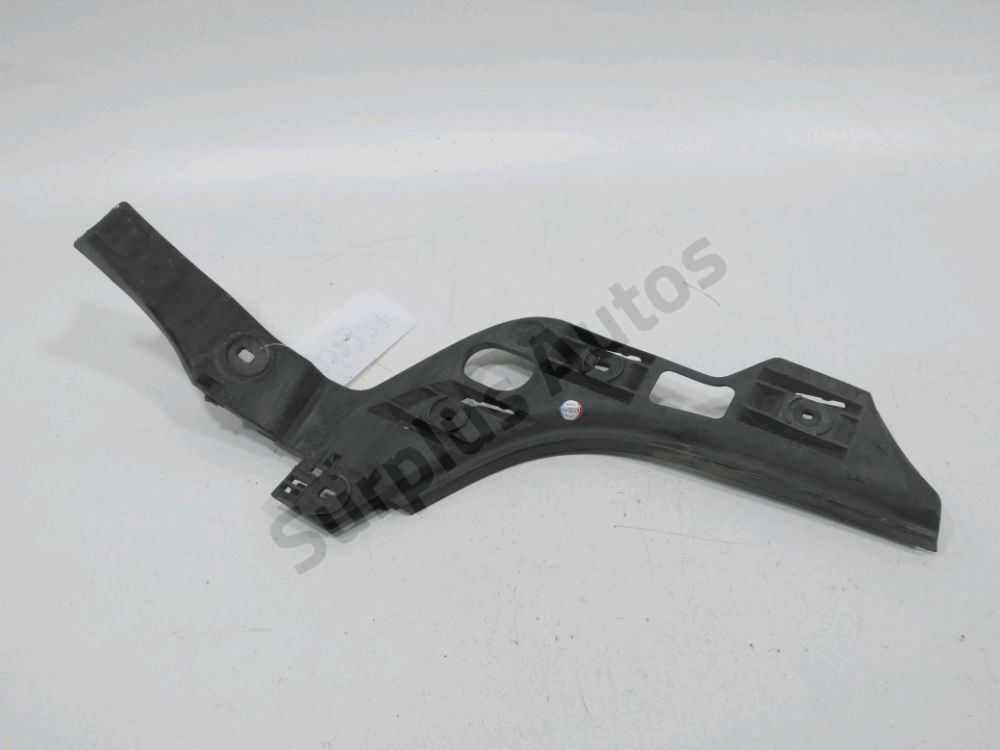 Support droit de pare-choc arrière