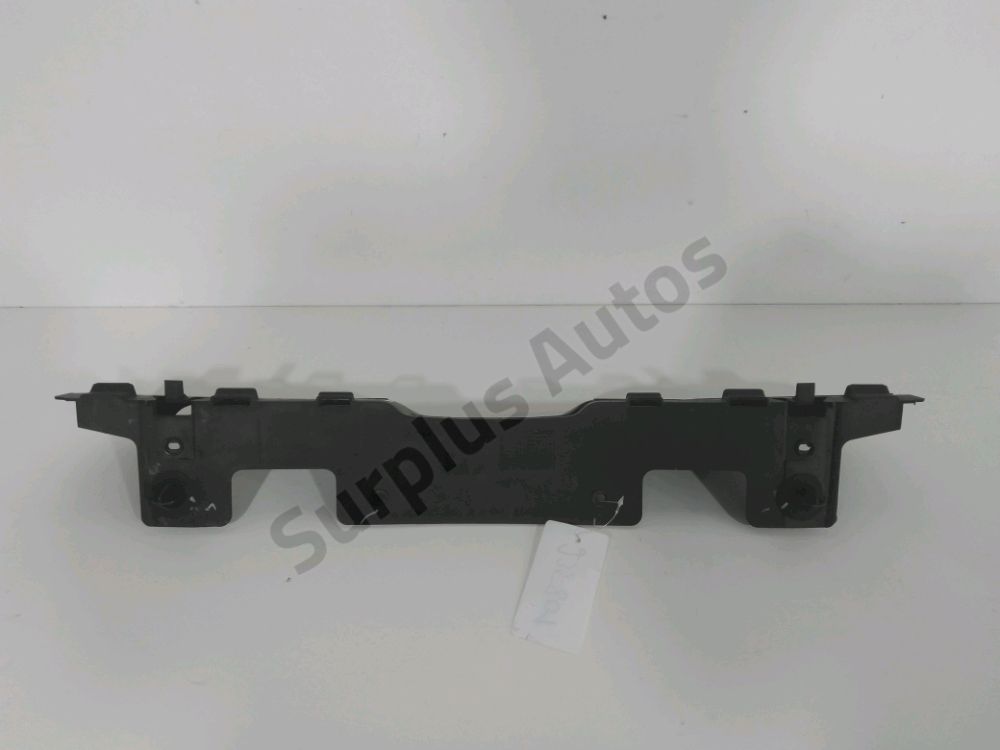 Support central de pare-choc arrière